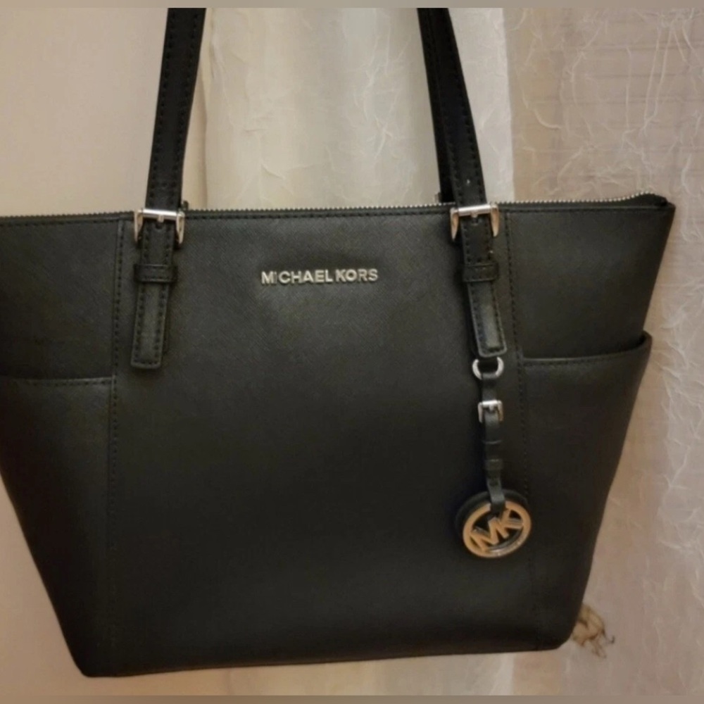 Michael Kors Black Leather Tote with silver hardware Very good condition!